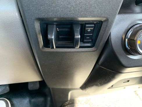 Used 2017 Ford F250 XL image 23