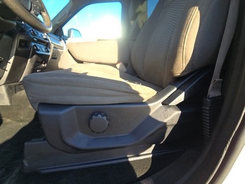 Used 2017 Ford F350 XLT image 5