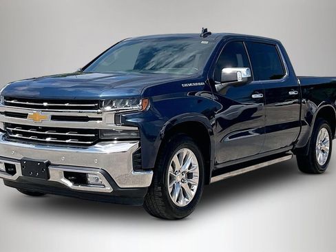 Used 2019 Chevrolet Silverado 1500 LTZ w/ LTZ Premium Package RWD image 2