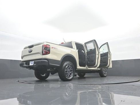 New 2025 Ford Ranger XLT w/ FX4 Off-Road Package image 41