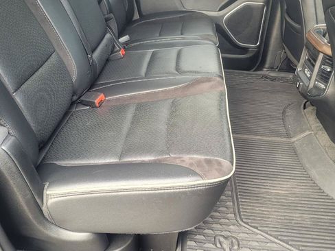 Used 2022 RAM 1500 Laramie AWD/4WD image 34