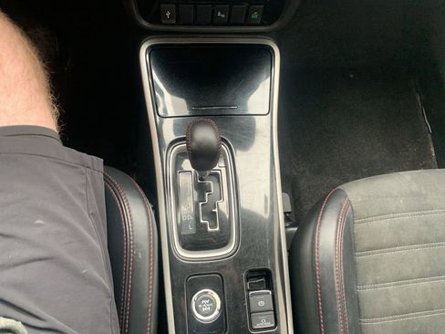 Used 2020 Mitsubishi Outlander ES image 21