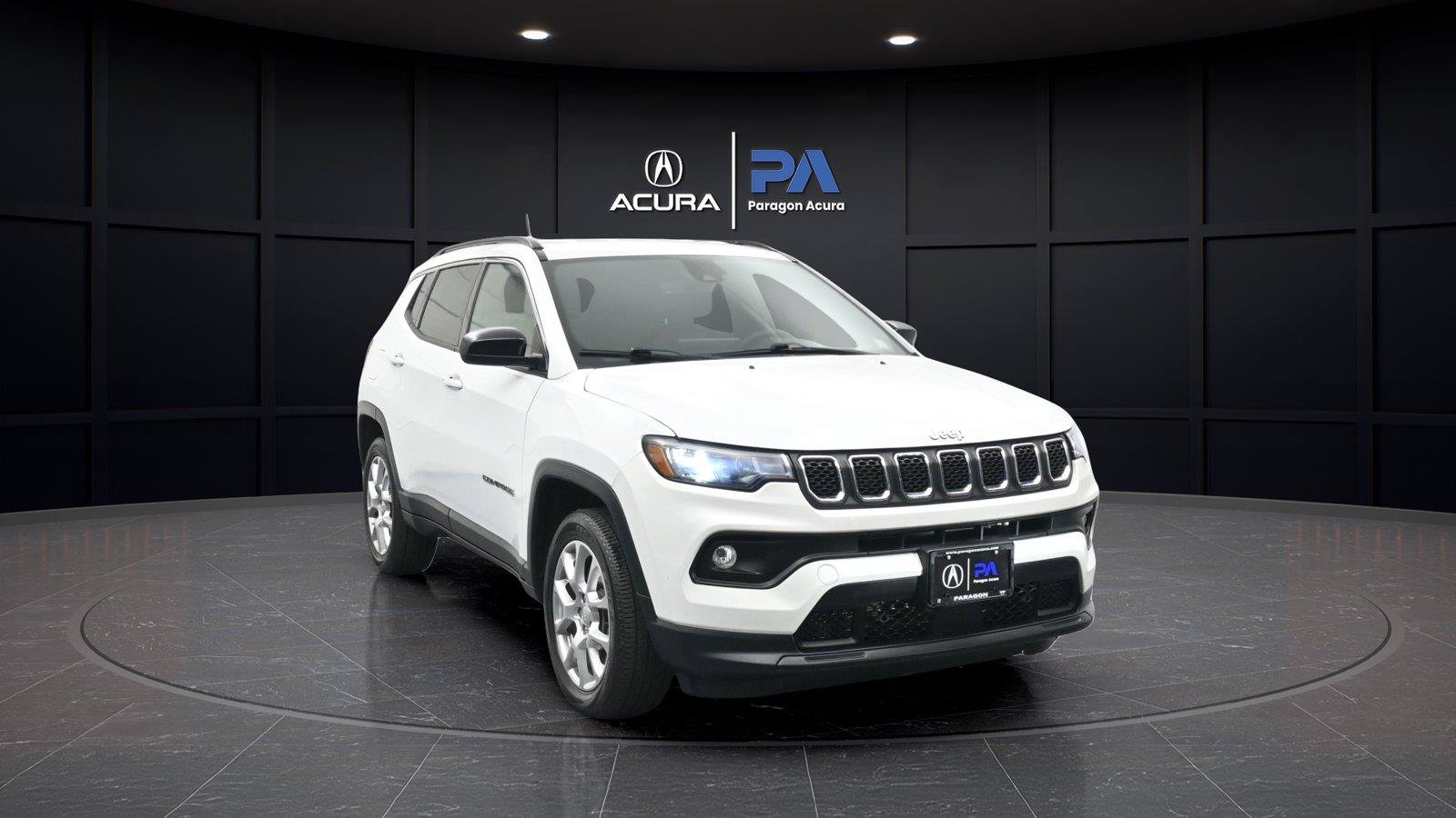 Used 2023 Jeep Compass Latitude AWD/4WD image 30