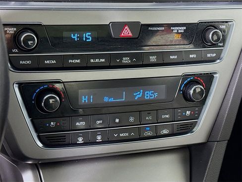 Used 2015 Hyundai Sonata Limited 2.0T image 7