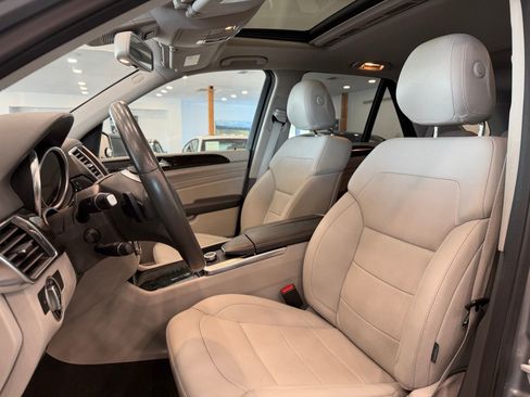 Used 2015 Mercedes-Benz ML 250 BlueTEC 4MATIC image 6