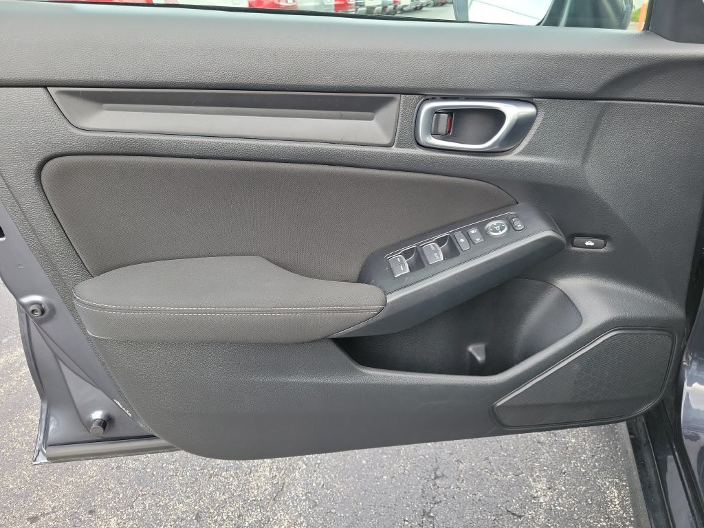 Certified 2025 Honda Civic LX image 17