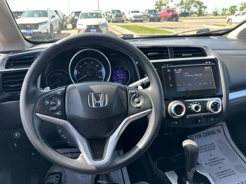 Used 2016 Honda Fit EX image 37