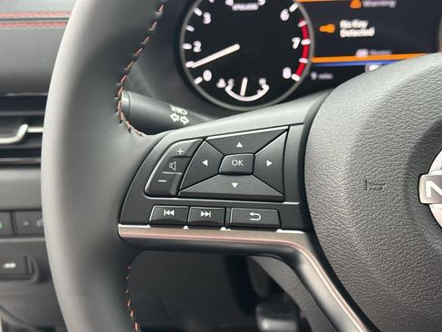 New 2025 Nissan Sentra SR image 19