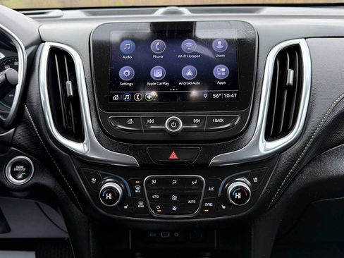 Used 2021 Chevrolet Equinox Premier image 20