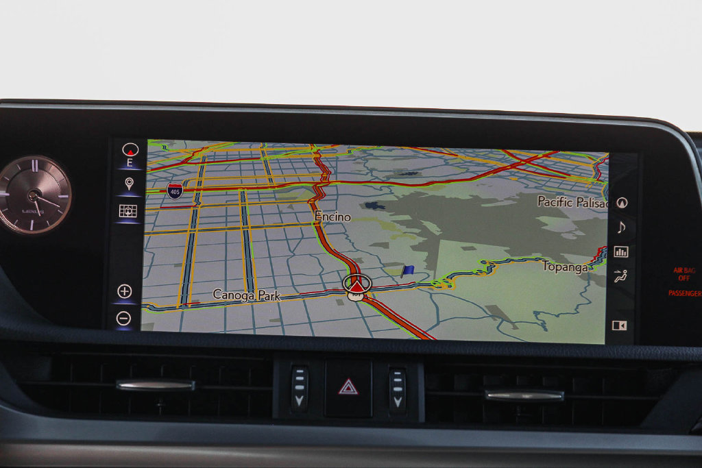 Used 2020 Lexus ES 300h w/ Accessory Package FWD image 14