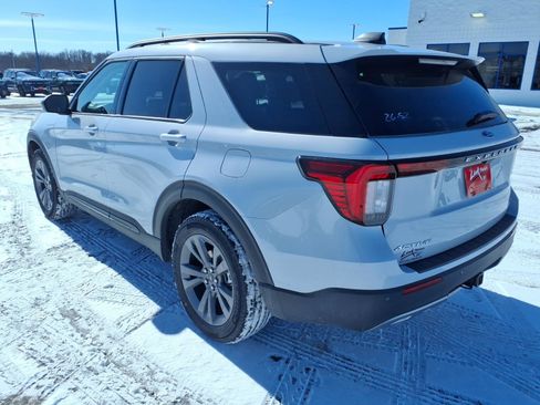 New 2026 Ford Explorer Active w/ Active Comfort Package AWD/4WD image 2