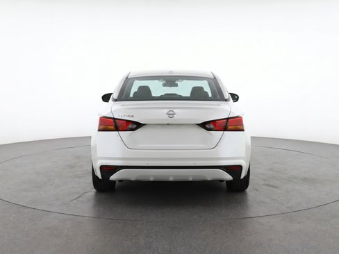 Used 2025 Nissan Altima 2.5 SV FWD image 7