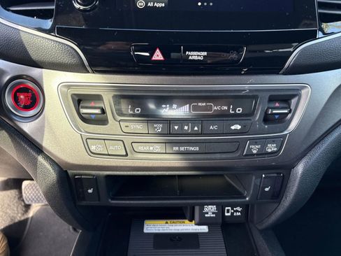Certified 2023 Honda Passport EX-L image 31