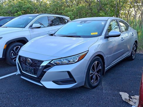 Used 2023 Nissan Sentra SV w/ All-Weather Package FWD image 3