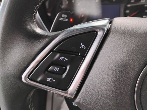 Used 2023 Chevrolet Camaro LT w/ Technology Package RWD image 7