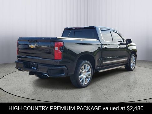 Certified 2025 Chevrolet Silverado 1500 High Country w/ High Country Premium Package AWD/4WD image 3