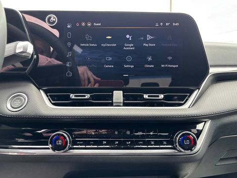 New 2026 Chevrolet Equinox LT w/ Convenience Package II AWD/4WD image 15