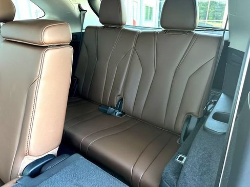 Used 2024 Acura MDX FWD w/ Technology Package image 19