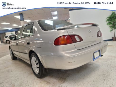 Used 2000 Toyota Corolla CE FWD image 7