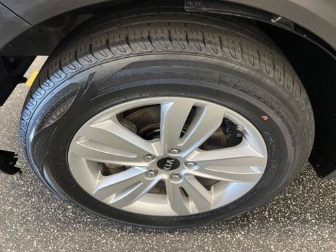 Used 2019 Kia Sportage LX FWD image 33