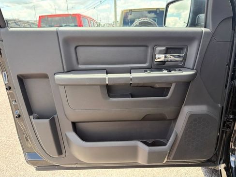 Used 2011 RAM 1500 R/T RWD image 20