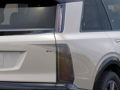 New 2027 Cadillac Vistiq Sport AWD/4WD image 35