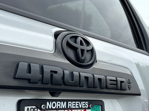 Used 2024 Toyota 4Runner TRD Off-Road AWD/4WD image 14