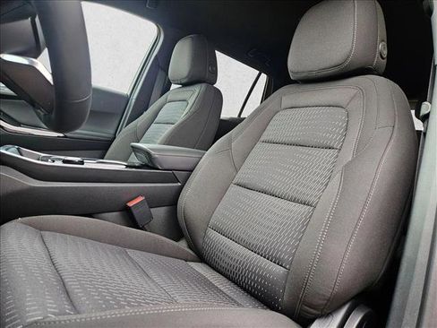 New 2026 Chevrolet Equinox LT image 4