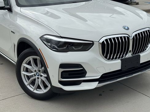 Used 2022 BMW X5 xDrive45e w/ Climate Comfort Package image 6