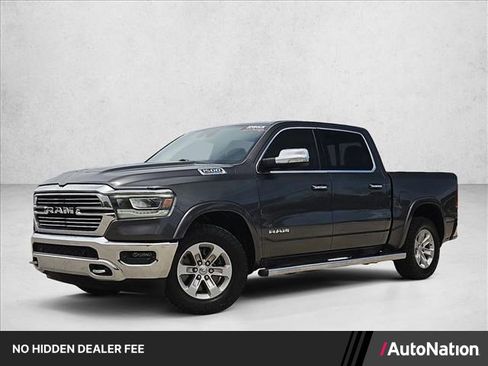 Used 2022 RAM 1500 Laramie AWD/4WD image 1