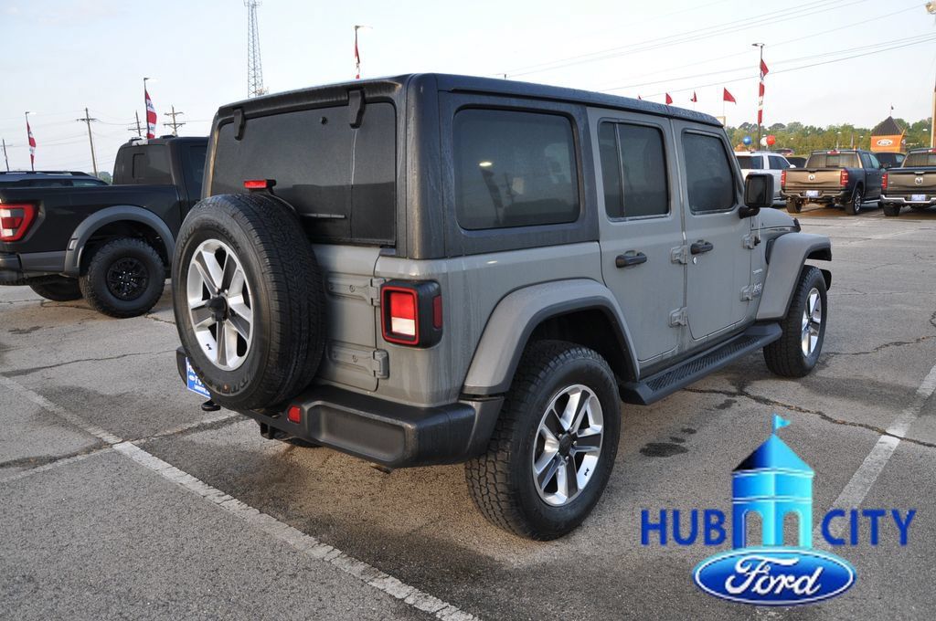 Used 2021 Jeep Wrangler Unlimited Sahara AWD/4WD image 5