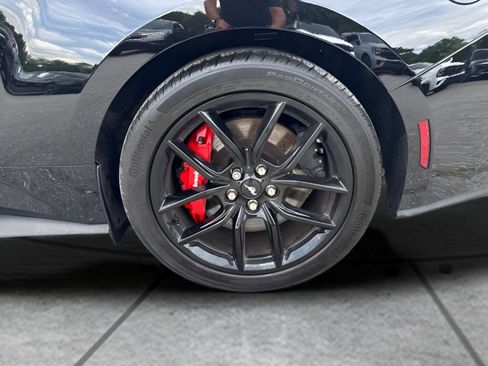 Used 2025 Ford Mustang GT Premium RWD image 33