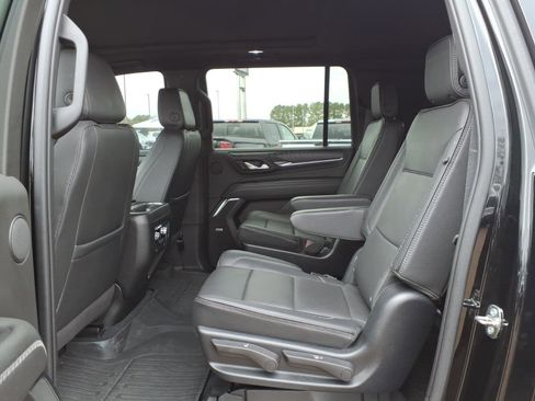 Used 2023 GMC Yukon XL Denali w/ LPO, Floor Liner Package image 21