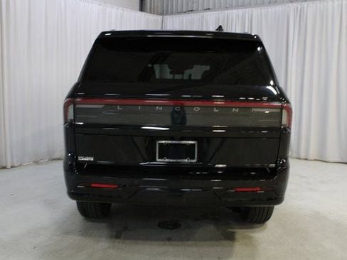 New 2026 Lincoln Navigator Reserve w/ Jet Appearance Package AWD/4WD image 53