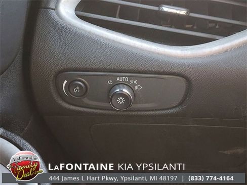 Used 2023 Chevrolet Malibu LT image 19