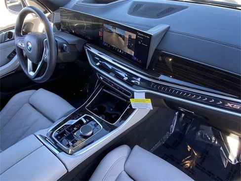 Certified 2024 BMW X5 xDrive50e w/ Premium Package image 14