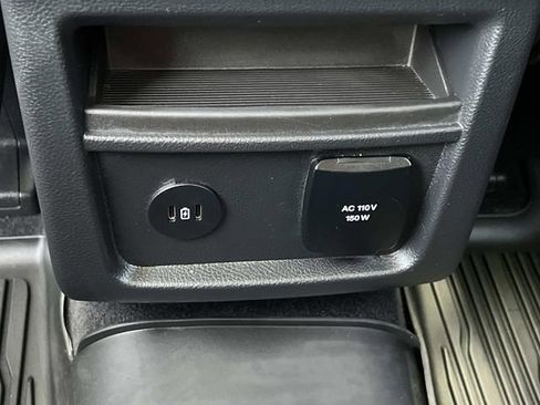 Certified 2023 Ford Edge SEL w/ Convenience Package AWD/4WD image 16