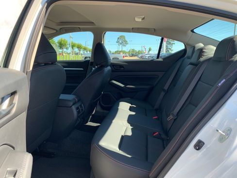 New 2026 Nissan Altima 2.5 SR w/ SR Premium Package FWD image 22