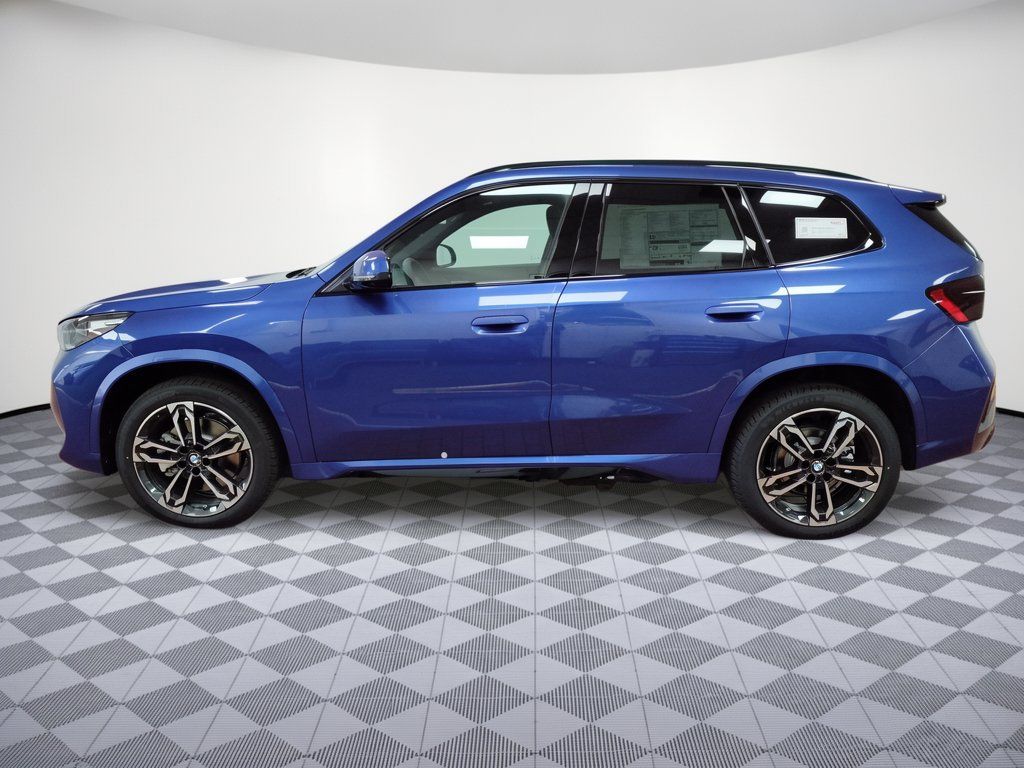 Used 2026 BMW X1 xDrive28i w/ Technology Package AWD/4WD image 2