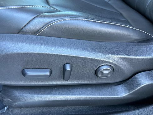 Certified 2016 Buick Envision Premium AWD/4WD image 12