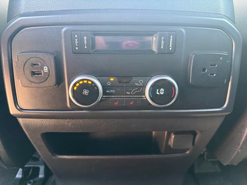 Used 2021 Ford Expedition Max Limited RWD image 27