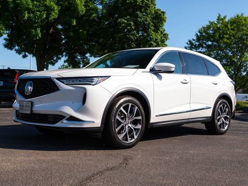 Certified 2024 Acura MDX SH-AWD w/ Technology Package image 6