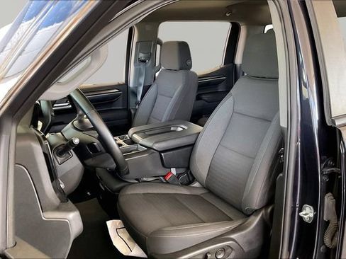 Used 2023 Chevrolet Silverado 1500 LT AWD/4WD image 15