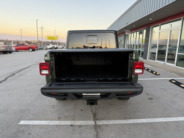 Used 2021 Jeep Gladiator Sport AWD/4WD image 5