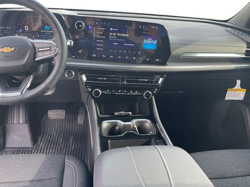 New 2026 Chevrolet Traverse LT w/ Driver Confidence Package image 11