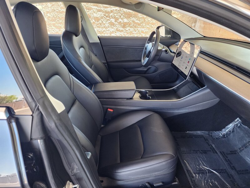 Used 2018 Tesla Model 3 Long Range RWD image 58