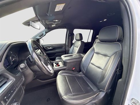 Used 2021 GMC Yukon XL SLT image 23