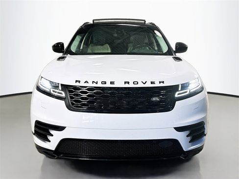 Used 2019 Land Rover Range Rover Velar R-Dynamic SE image 4