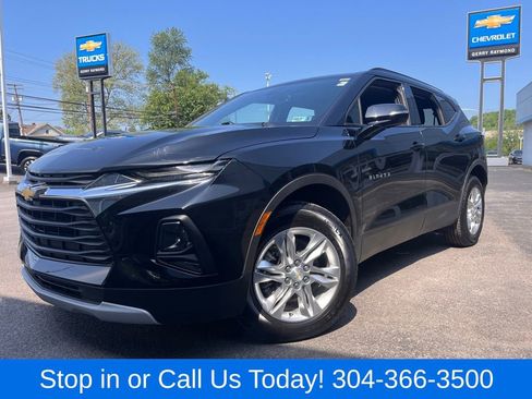 Used 2022 Chevrolet Blazer LT AWD/4WD image 2