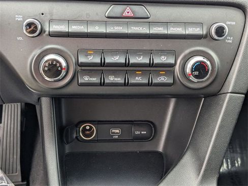 Used 2020 Kia Sportage LX image 22